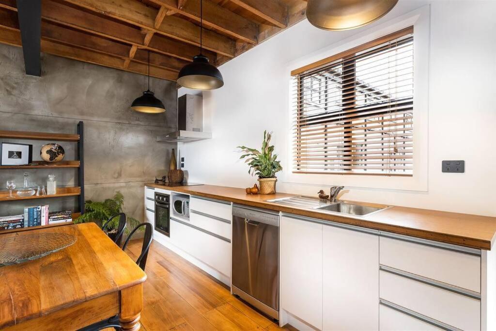 Apartment 4 - Haddin Court - Chic Ny Loft Style Blenheim Eksteriør bilde